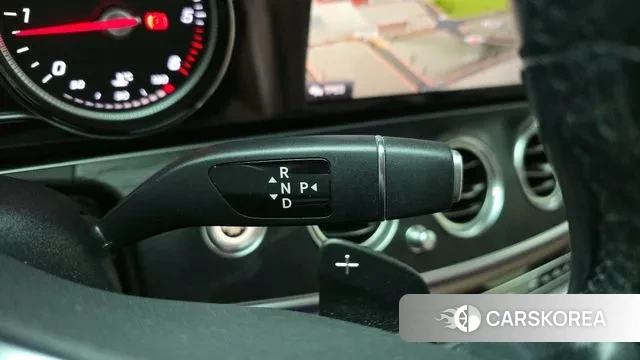 Mercedes-Benz E-Class W213 id 3396790 из Кореи 19