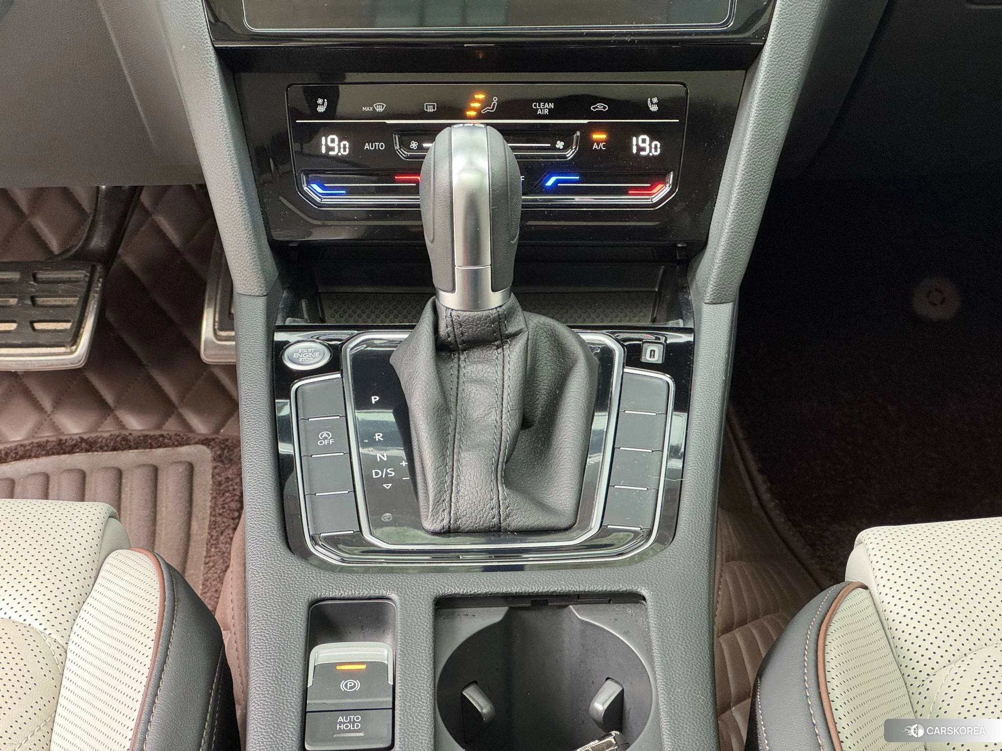 Volkswagen Magotan id 4492681 из Китая 16