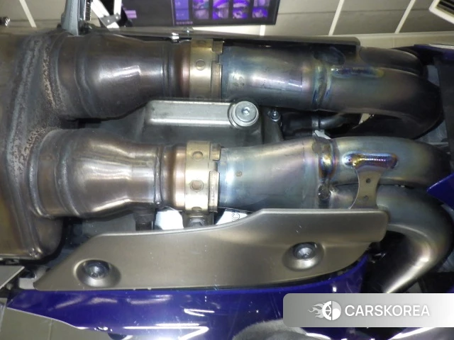 Yamaha YZF-R1 id 4289692 из Японии 9