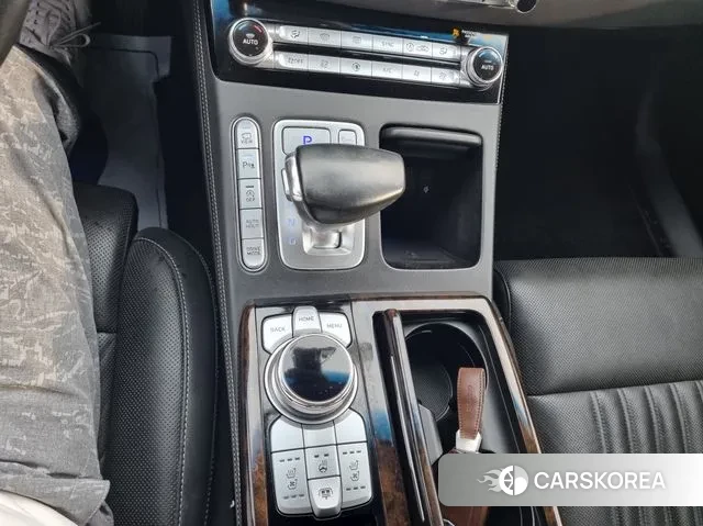 Genesis G90 id 3547257 из Кореи 19