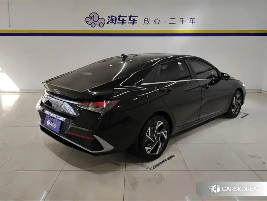 Hyundai Elantra id 4515343 из Китая 15
