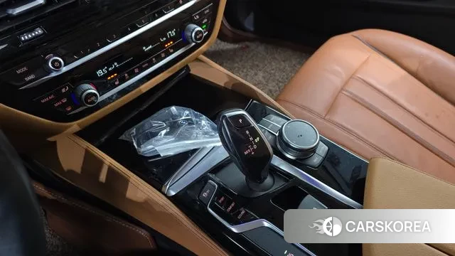 BMW 5 Series (G30) id 3238734 из Кореи 19