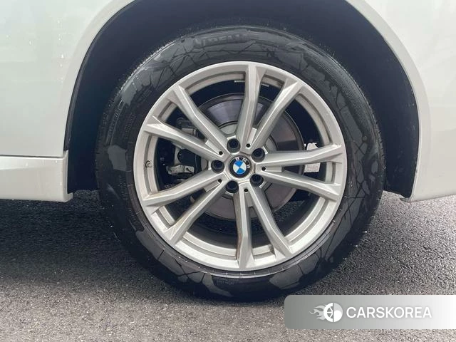 BMW X3 id 4335928 из Китая 17