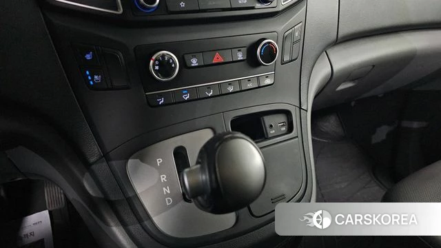 Hyundai The New Grand Starex id 4357120 из Кореи 19