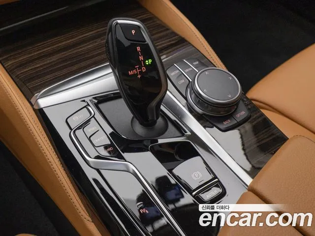 BMW 5 Series (G30) id 2679066 из Кореи 19