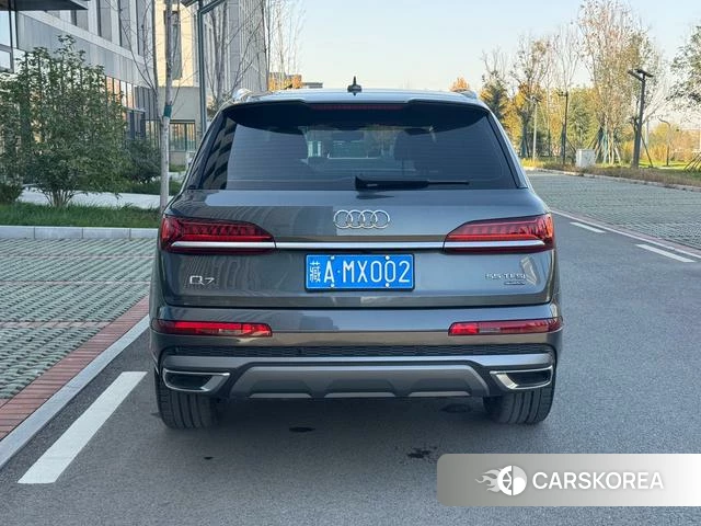 Audi Q7 id 4210234 из Китая 21