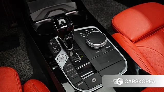 BMW 1 Series (F40) id 3478872 из Кореи 19