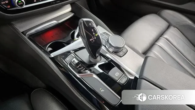 BMW 5 Series (G30) id 3055815 из Кореи 19