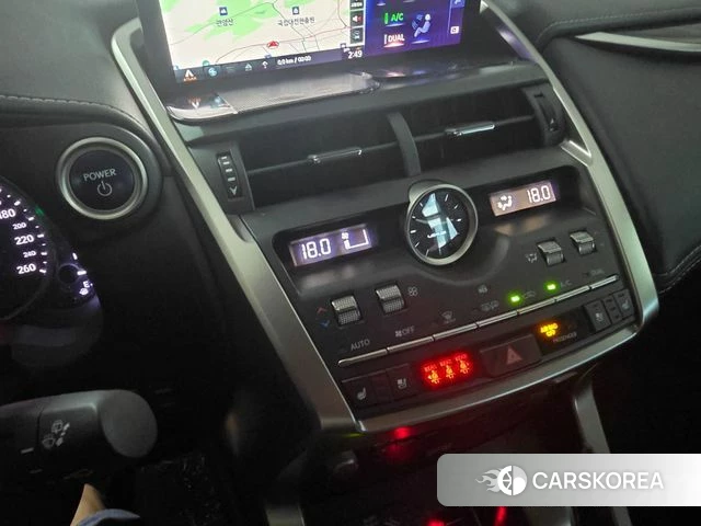 Lexus NX300h id 4716970 из Кореи 10