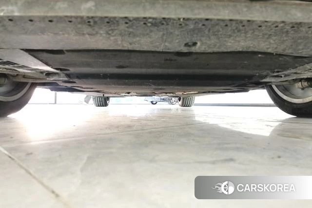Audi A6L id 3945078 из Китая 16