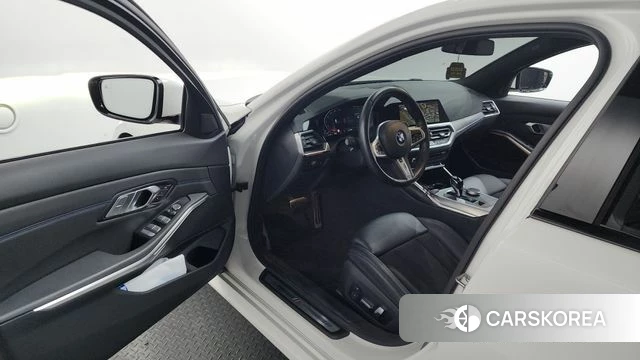 BMW 3 Series (G20) id 3941223 из Кореи 19