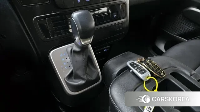 Hyundai Staria id 2441922 из Кореи 19