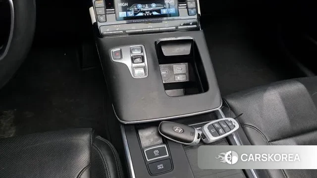 Hyundai The New Grandeur IG id 3611184 из Кореи 19