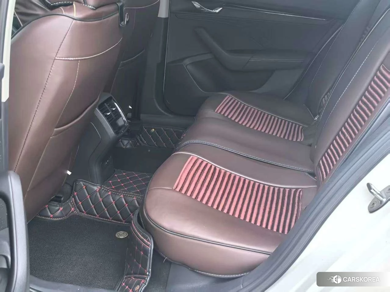 Skoda Octavia id 4499023 из Китая 9