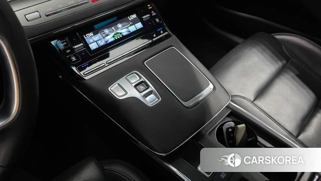 Hyundai The New Grandeur IG Hybrid id 3954245 из Кореи 19