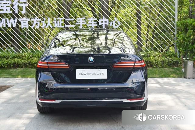 BMW 5 series id 4306877 из Китая 13