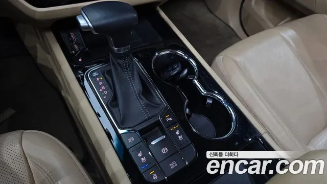 Kia The New Carnival id 2695440 из Кореи 19