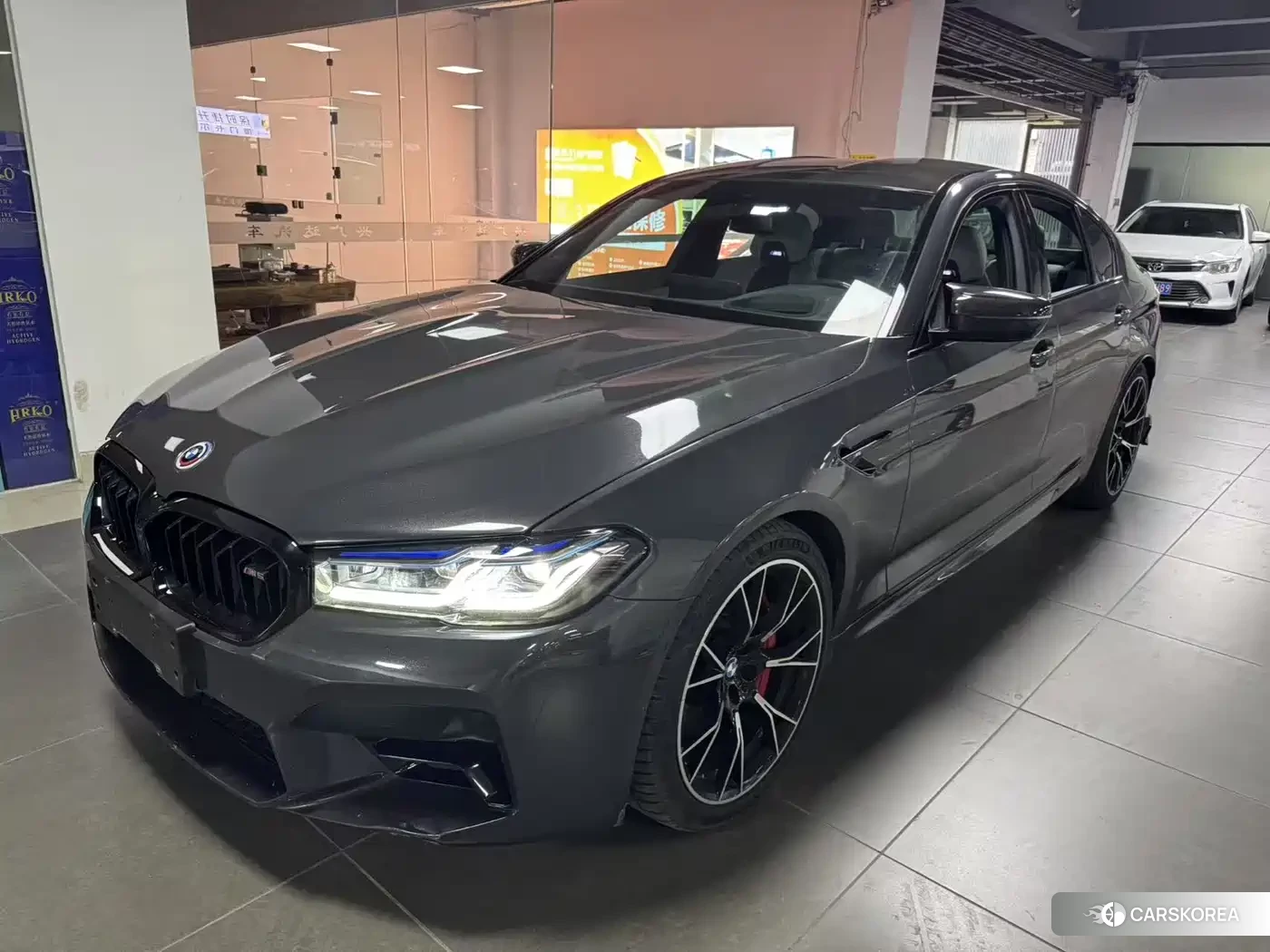 BMW M5 id 4600942 из Китая 9