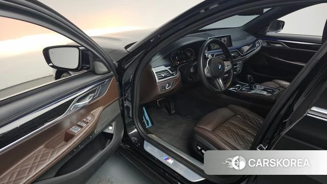 BMW 7 Series (G11) id 3800273 из Кореи 19