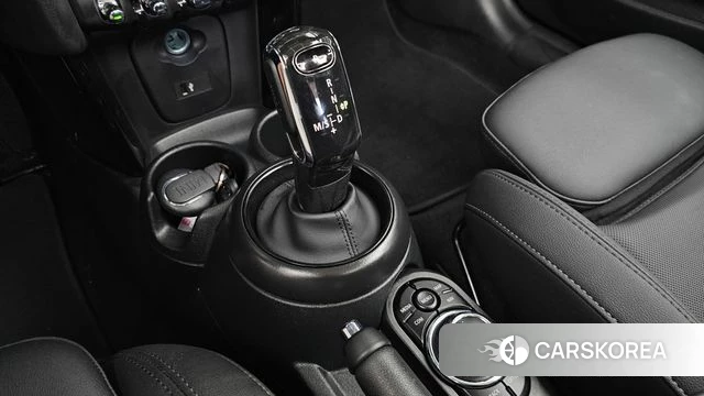 Mini Cooper Convertible id 4548952 из Кореи 28