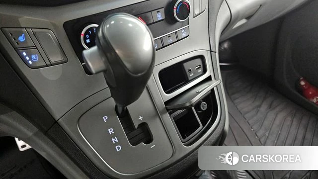 Hyundai The New Grand Starex id 4285844 из Кореи 29