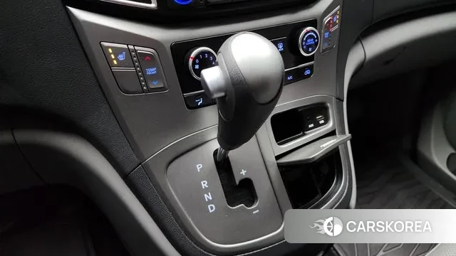 Hyundai The New Grand Starex id 3459060 из Кореи 19