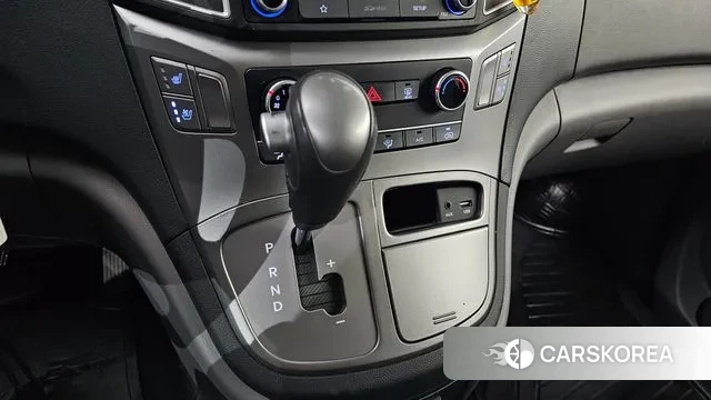 Hyundai The New Grand Starex id 3718428 из Кореи 19