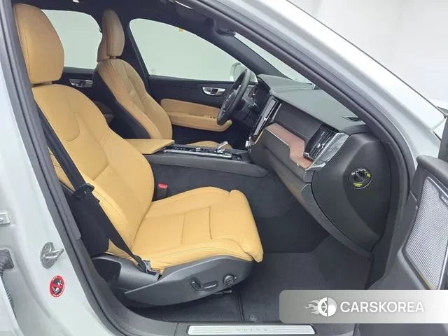 Volvo XC60 second Generation id 3739723 из Кореи 19