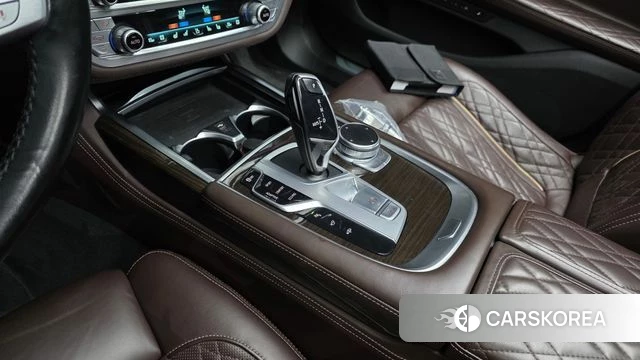 BMW 7 Series (G11) id 4593985 из Кореи 34