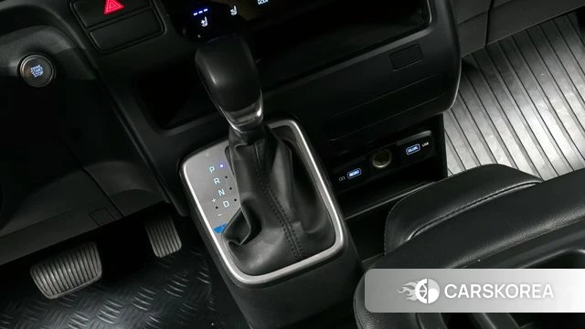 Hyundai Staria id 4223613 из Кореи 19