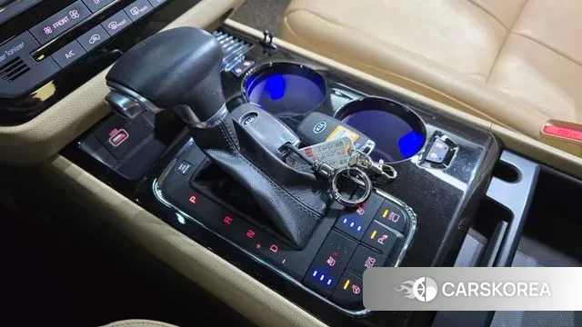 Kia All New Carnival id 3380815 из Кореи 19