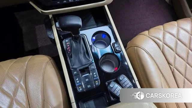 Kia The New Carnival id 3778656 из Кореи 19