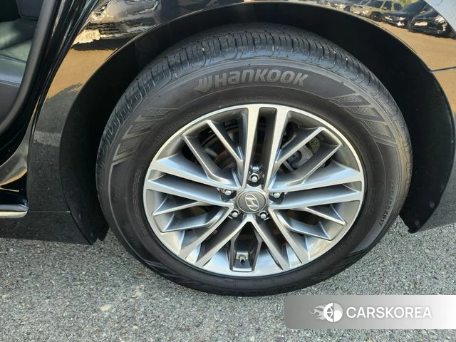 Hyundai Grandeur IG id 4334182 из Кореи 18