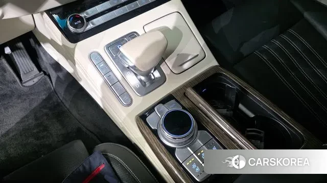 Genesis G90 id 3448444 из Кореи 19