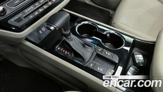 Kia The New Carnival id 2844915 из Кореи 19