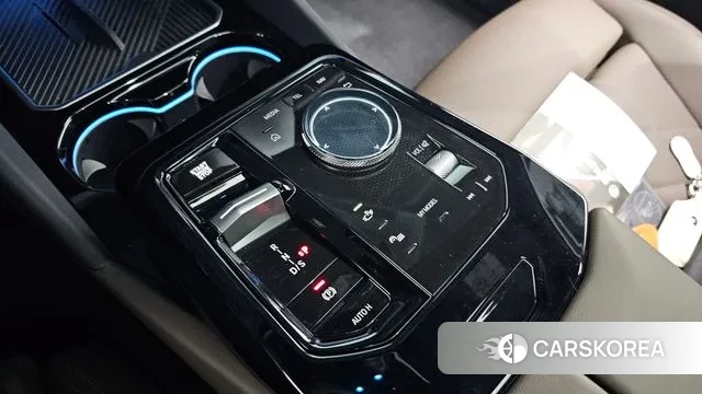 BMW 5 Series (G60) id 3720627 из Кореи 19