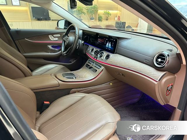 Mercedes-Benz E-class id 4182667 из Китая 20