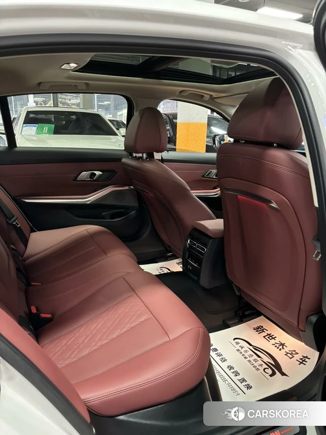BMW i3 id 4321069 из Китая 9