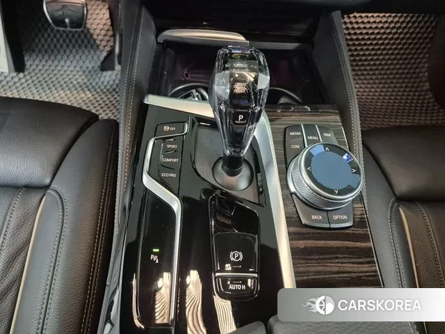 BMW 5 Series (G30) id 2997291 из Кореи 19