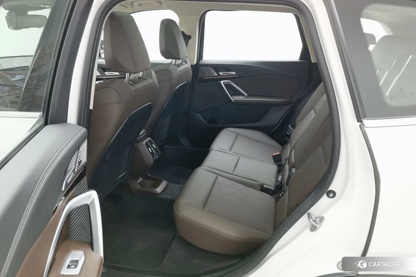 BMW X1 id 4510849 из Китая 23