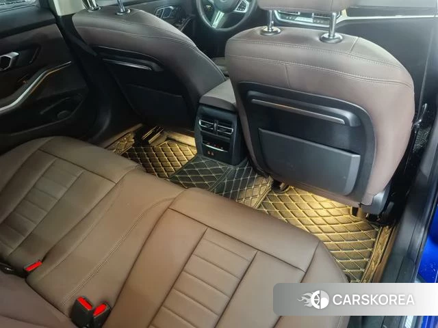 BMW 3 series id 4219838 из Китая 9