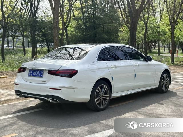 Mercedes-Benz E-class id 4256772 из Китая 11