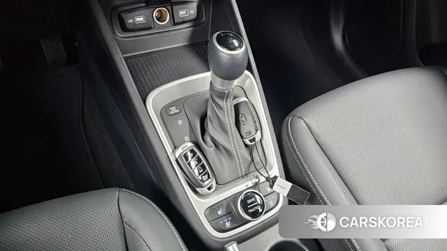 Hyundai Venue id 3716665 из Кореи 19