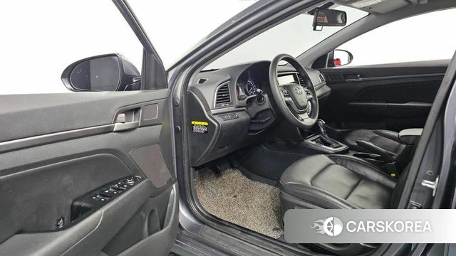 Hyundai Avante AD id 4672705 из Кореи 33