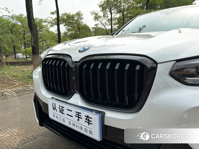 BMW X3 id 3968849 из Китая 30
