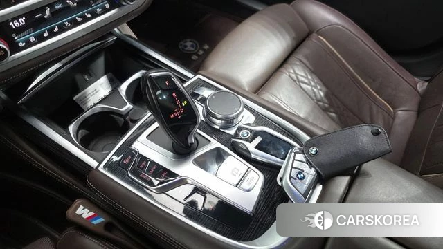 BMW 7 Series (G11) id 4417279 из Кореи 19
