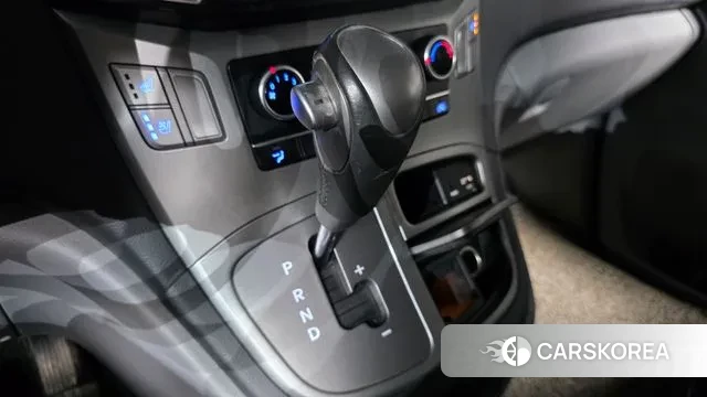 Hyundai The New Grand Starex id 3439467 из Кореи 19