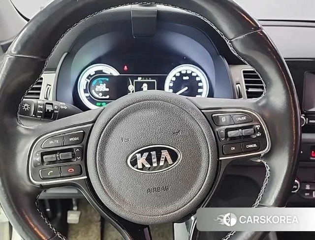 Kia Niro id 4318011 из Кореи 18