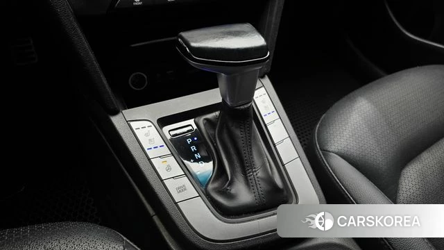 Hyundai Avante AD id 4318360 из Кореи 19