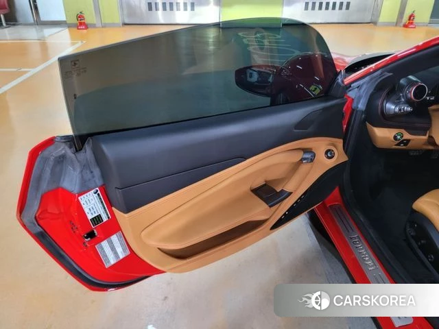 Ferrari F8 Tributo id 3905020 из Кореи 19